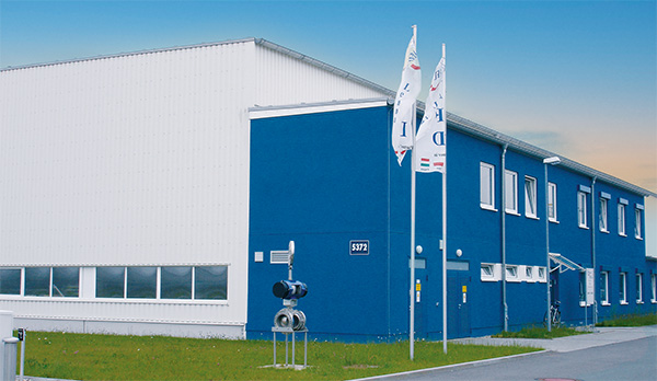 AFD-Halle_4c_RZ_new_Sky-1 image